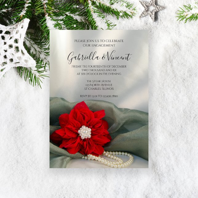 Invitation Poinsettia Pearles sur Green Winter Engagement Par (Celebrate your December winter engagement with the Poinsettia and Pearls Party Invitation.)