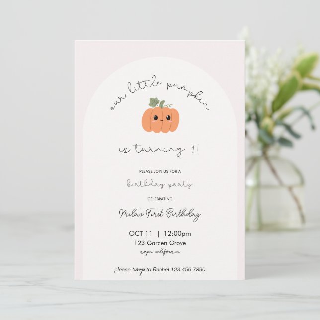 Invitation pour le premier anniversaire de Little  (Debout devant)