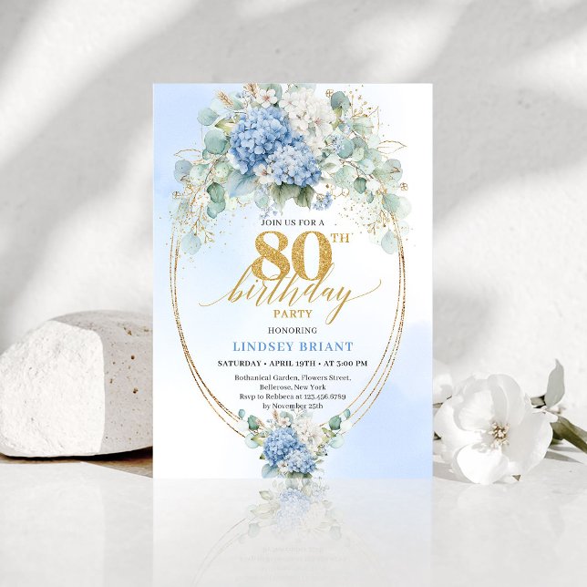 Invitation pour les 80 ans avec fleurs bleues et o (Garden Blue Floral Gold 80th Birthday Invitation)