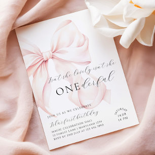 Invitation pour un premier anniversaire avec un nœ