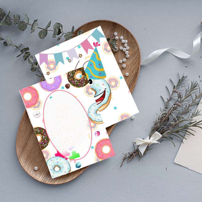 Invitation pour une fête d'anniversaire Cute Donut (Créateur téléchargé)
