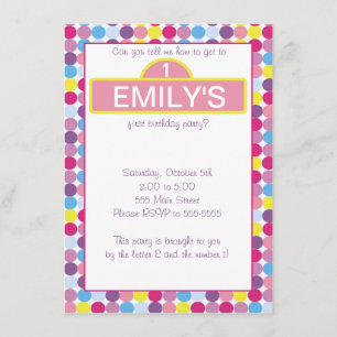 Invitation Pourpre rose coloré d'invitation de fille de pois