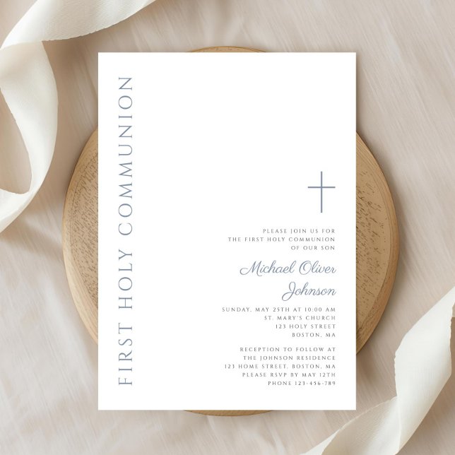 Invitation Poussière Bleue Élégante Écriture Première Communi (Elegant Dusty Blue Script First Holy Communion Invitation)