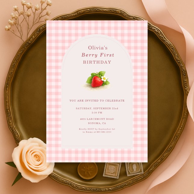 Invitation Première année Fraise Gingham Berry (Créateur téléchargé)
