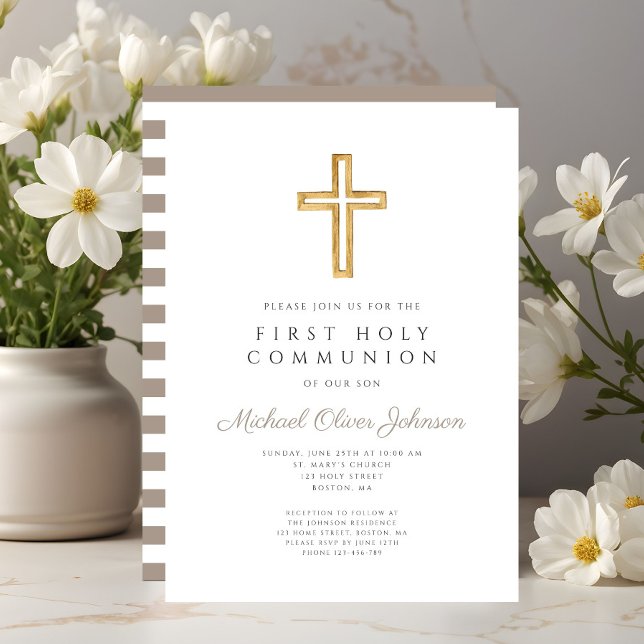 Invitation Première communion garçon croix taupe moderne (Modern Taupe Cross Boy First Communion Invitation)