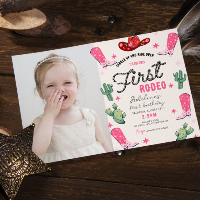 Invitation Première fille Rodéo photo Anniversaire Cowgirl mi (Western Girl 1st Birthday Cowgirl Rodeo Printable or Digital Invitation Cute Pink )