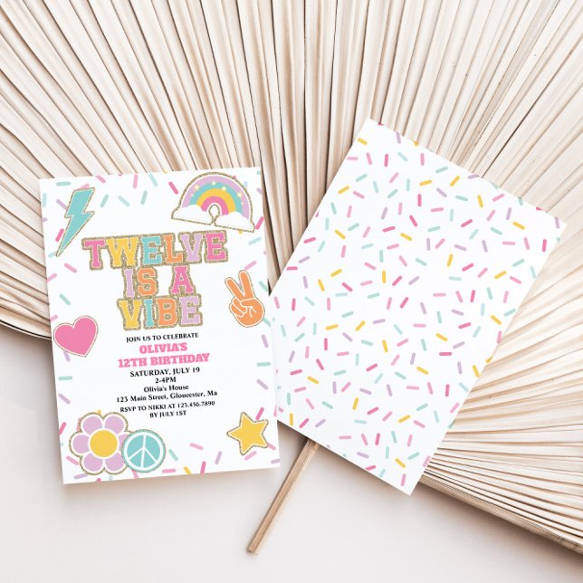 Invitation Preppy Patch Twelve est une Vibe 12e Anniversaire (Créateur téléchargé)
