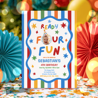 Invitation Prêt pour une fête d'anniversaire colorée de garço