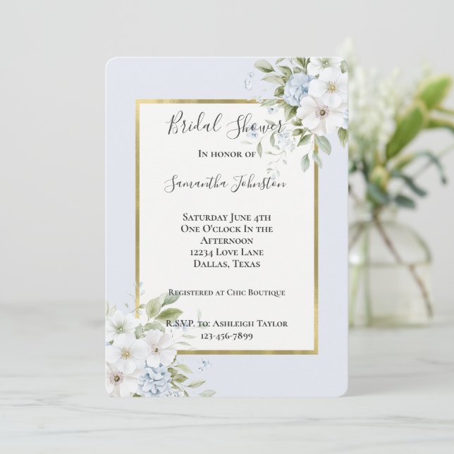 Invitation Pretty Blue White Floral Bridal Shower (Debout devant)