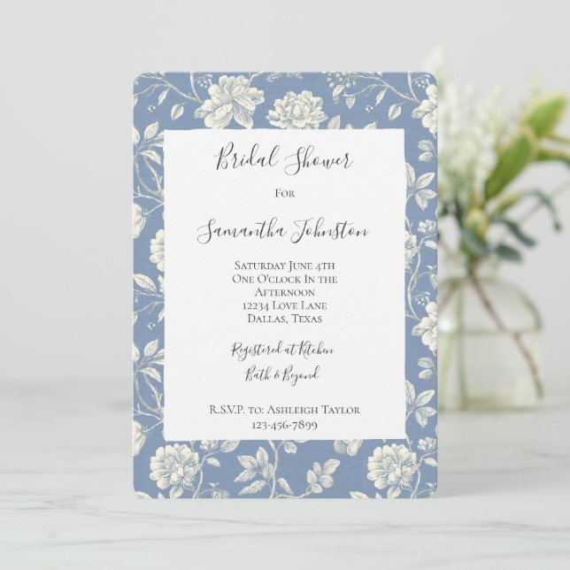 Invitation Pretty Romantic Blue Cream Flowers Bridal Shower (Debout devant)