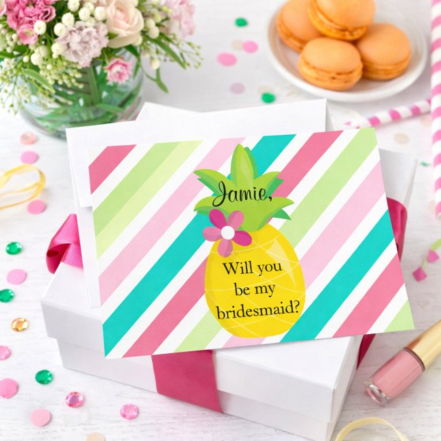 Invitation Proposition d'une servante d'ananas (Créateur téléchargé)