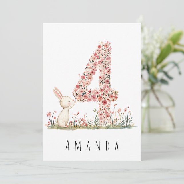 Invitation Quatrième Anniversaire Floral Four & White Bunny C (Debout devant)