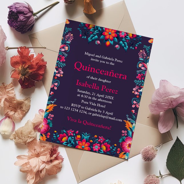 Invitation Quinceanera Florale Fête Mexicaine Anniversaire (Floral Quinceanera Mexican Fiesta Birthday Invitation on a table with colorful flowers.)