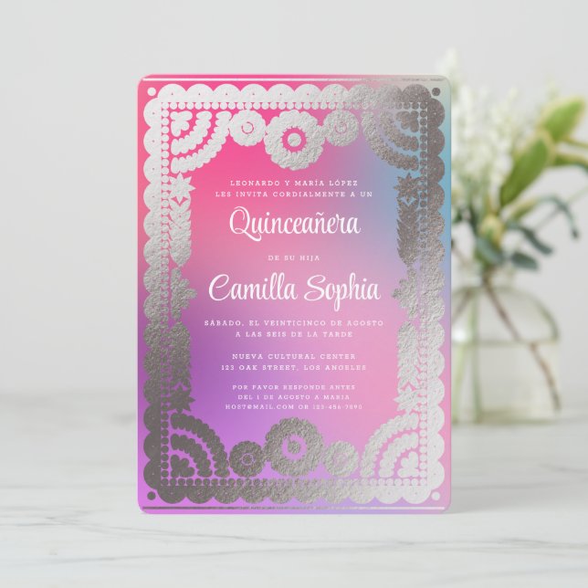 Invitation Quinceañera Papel Picado Fun Gradient Argent Rose (Debout devant)