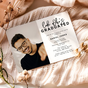 Invitation Regardez qui a obtenu son diplôme Photo Fête de fi