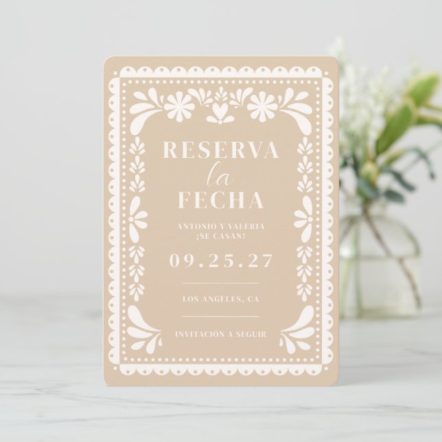 Invitation Réserve la date papier découpé mariage mexicain  (Debout devant)