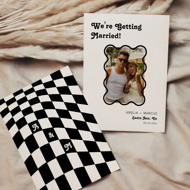 Invitation Retro Modern Chic Black Checker Enregistrer la dat (Créateur téléchargé)