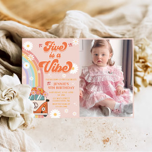 Invitation Retro Rainbow Five est un Vibe Super 5e anniversai