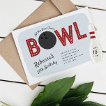 Invitation Retro Vintage Bowling Thème Anniversaire<br><div class="desc">Un joli et créatif bowling anniversaire pour enfants ou adultes invitations "laissez le bon temps bowl" en haut en lettrage rétro avec une boule de bowling à la place de la lettre "O". Personnalisez-vous avec les détails de votre fête d'anniversaire de thème de bowling sous. La date et l'heure apparaissent...</div>