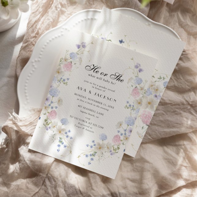 Invitation Révélation de genre de Fleur sauvage rose et bleu (Créateur téléchargé)