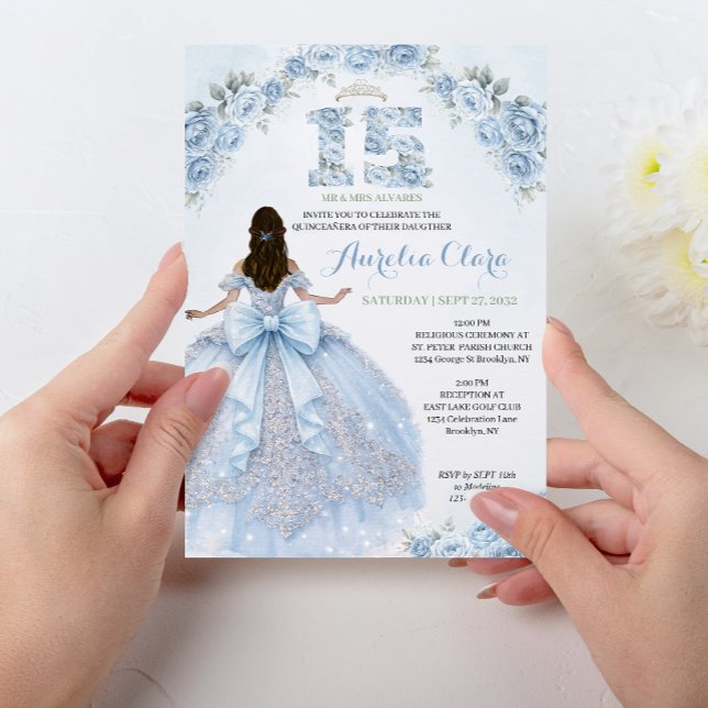 Invitation Robe de princesse bleue florale Coquette Quinceane (Créateur téléchargé)