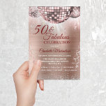 Invitation Rose Gold Parties scintillant Glam 50 et Fabulous<br><div class="desc">Vous serez la cloche du ballon avec cette tendance or rose 50 et Fabulous Celebration invitation! Des boules de discothèque rose vif brillent sur un arrière - plan métallique brossé or rose avec des serpentins et de la parties scintillant en argent. Facile à personnaliser avec des options personnalisées. Utilisez le...</div>