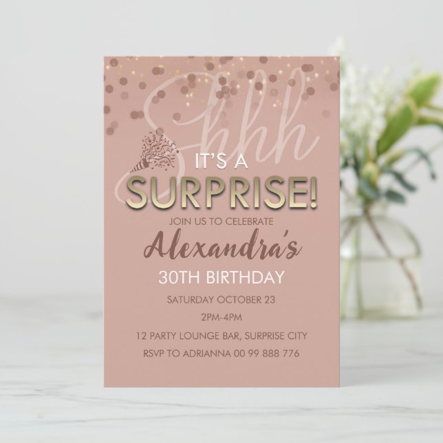 Invitation Rose Gold Surprise Anniversaire Femmes 60e, 70e, 8 (Debout devant)