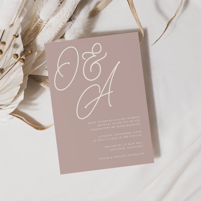 Invitation Rose Taupe | Mariage de monogramme de filigrane de (Créateur téléchargé)