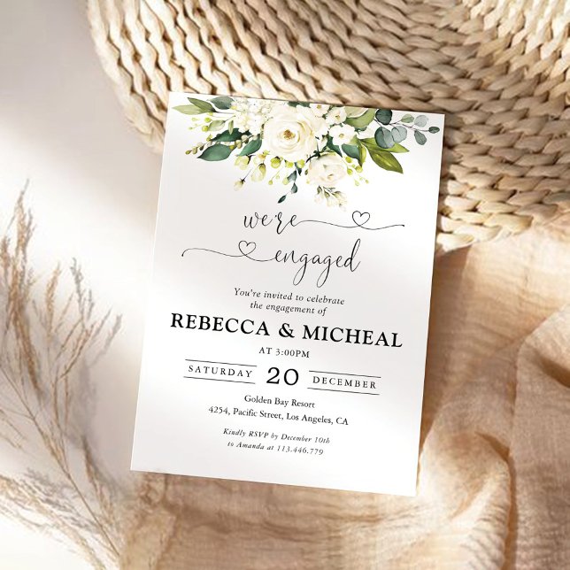 Invitation Roses blanches Floral Nous sommes engagés Invitati (Créateur téléchargé)