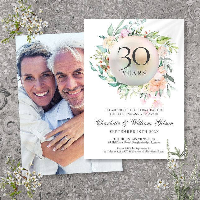 Invitation Roses Fleurs de mariage 30e anniversaire de mariag (30th Wedding Anniversary Roses Floral Pearl Photo Invitation)