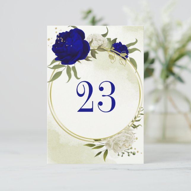 Invitation royal bleu blanc fleurs vert feuille numéro de tab (Debout devant)