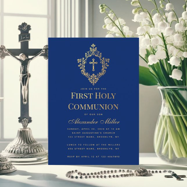 Invitation Royal Blue First Communion Faux Gold Cross Crest (Créateur téléchargé)