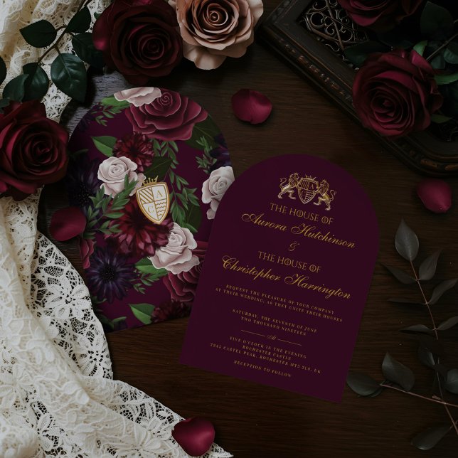 Invitation Royal Muse Médiéval Imaginaire Plum Floral Mariage (Royal Muse Medieval Fantasy Plum Floral Wedding Invitation)