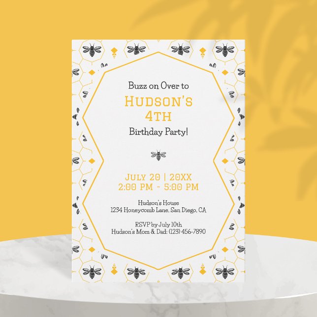 Invitation Ruche d'abeille jaune en nid d'abeille Fête d'anni (Yellow Honeycomb Bee Beehive 4th Birthday Party Invitation)