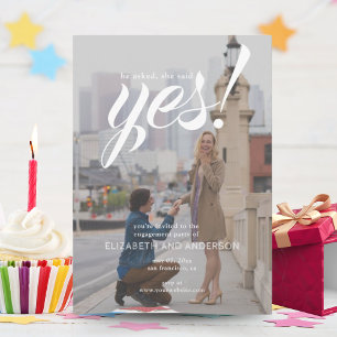 Invitation Russe ‘Elle A Dit Oui’ Photo Engagement Party