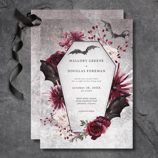 Invitation Rustique gothique Noir & Bourgogne Mariage d'Hallo (Rustic Gothic Black & Burgundy Halloween Wedding Invitation)