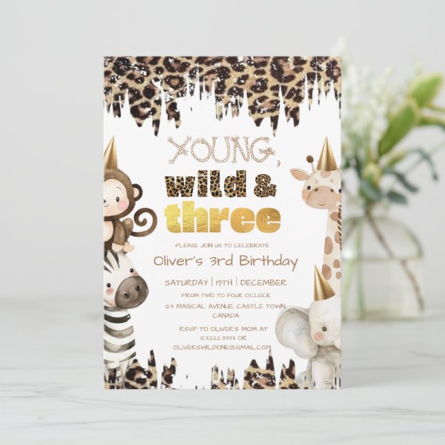 Invitation Safari Young Wild et Trois Anniversaire (Debout devant)