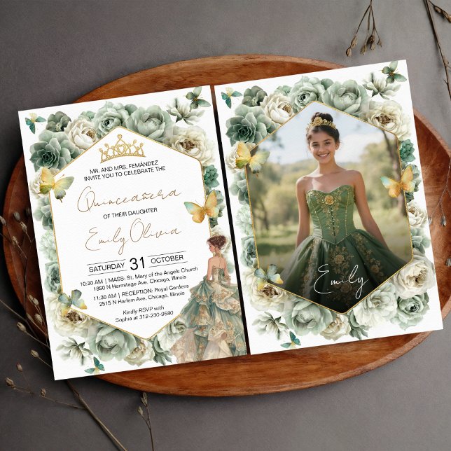Invitation Sage Green Floral Butterfly Photo Quinceañera (Créateur téléchargé)