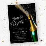 Invitation Salutations à 50 ans Bouteille de Champagne Annive<br><div class="desc">Parfait 50ème anniversaire d'invitation pour un homme ou une femme. Une bouteille de champagne ouverte avec des bulles d'évasion crée un design festif. Le "Cheers to 50 years" est écrit dans un script moderne et tendance. Les détails de l'anniversaire suivent ci-dessous. Le texte blanc apparaît contre l'arrière - plan noir....</div>