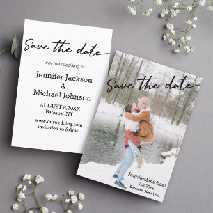 Invitation sauver la date,photo de couple qui s'embrasse dans