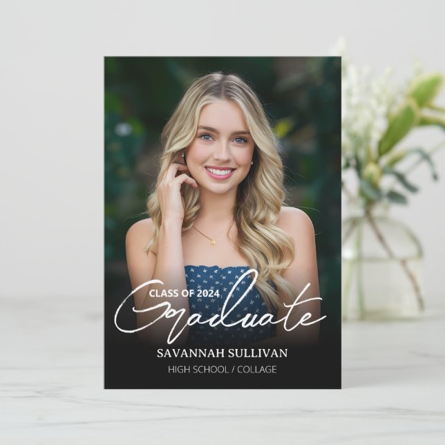 Invitation Script du diplôme d'études supérieures (Debout devant)