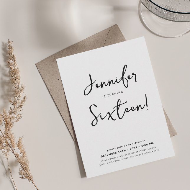 Invitation Script minimal moderne Sweet 16 noir et blanc (Modern Minimal Script Sweet 16 Black & White Invitation)
