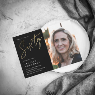 Invitation Script minimaliste noir et or 60ème photo