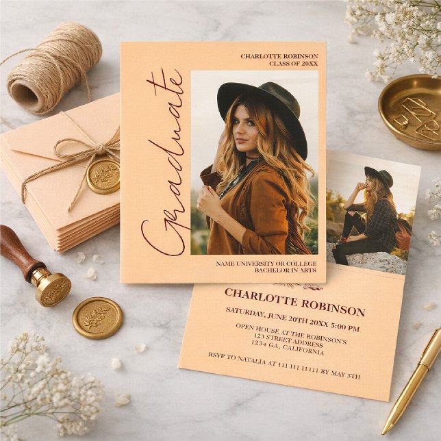 Invitation Script rétro Light Peach photo de remise de diplôm (Créateur téléchargé)