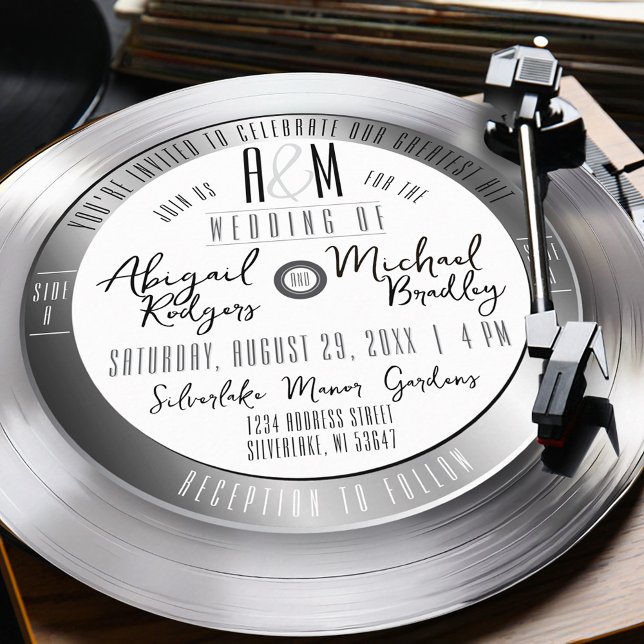 Invitation Silver Vinyl Record Monogramme Mariage de musique  (Unique retro gray black and white monogram silver vinyl record album round shape wedding invitation)