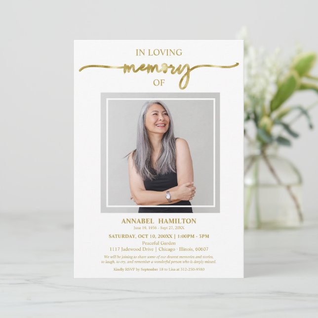 Invitation Simple Élégant En Mémoire Amoureuse Photo Funérair (Debout devant)