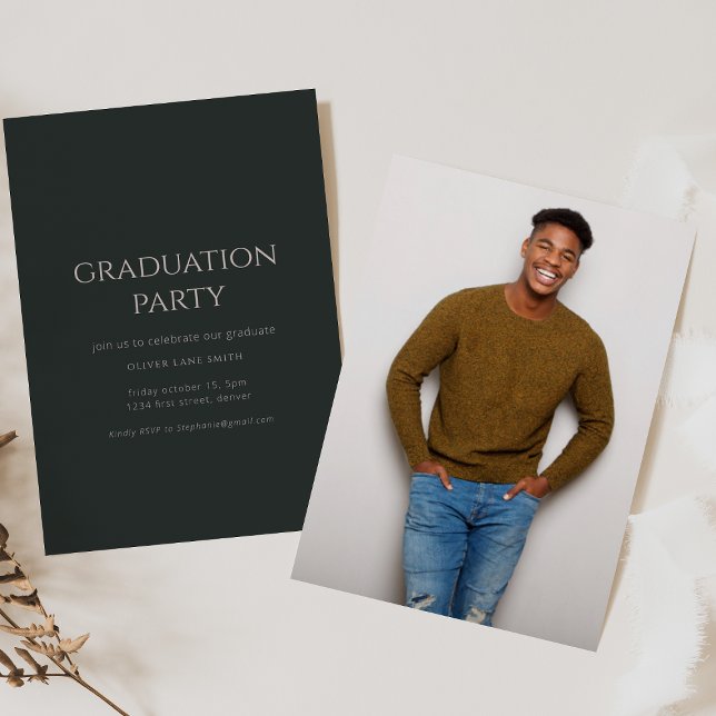 Invitation simple et élégante à la graduation vert (Créateur téléchargé)