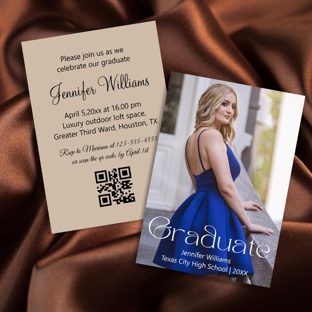 Invitation simple photo graduation party qr code rsvp brun (Créateur téléchargé)