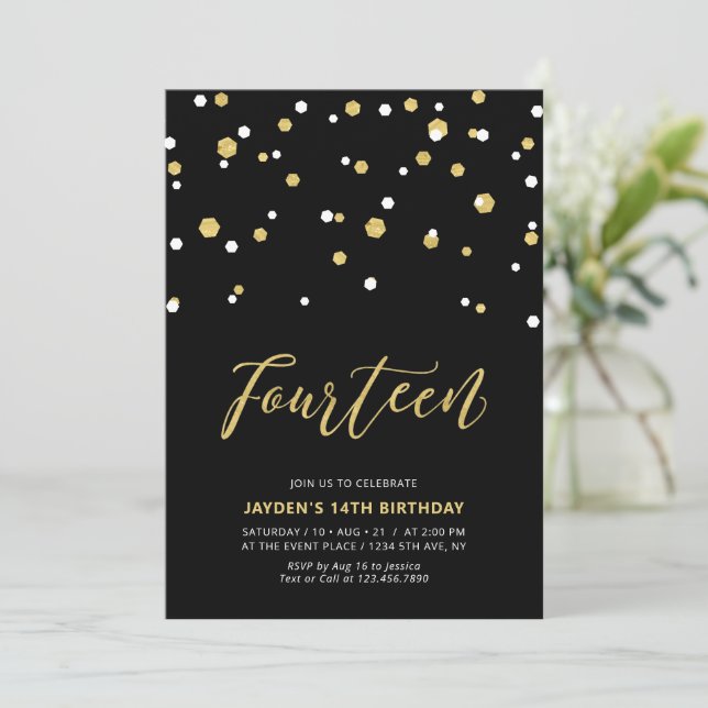 Invitation simple pour les 14 ans avec thème Noir  (Debout devant)