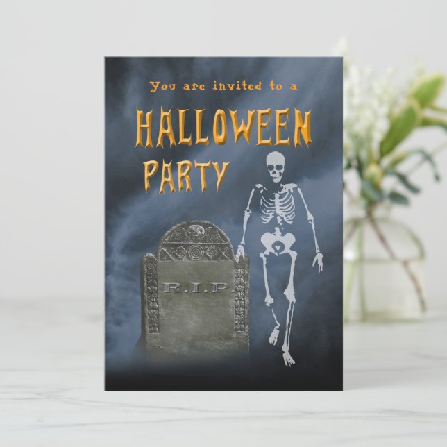 Invitation Skeleton de la fête d'Halloween et Tombstone antiq (Debout devant)